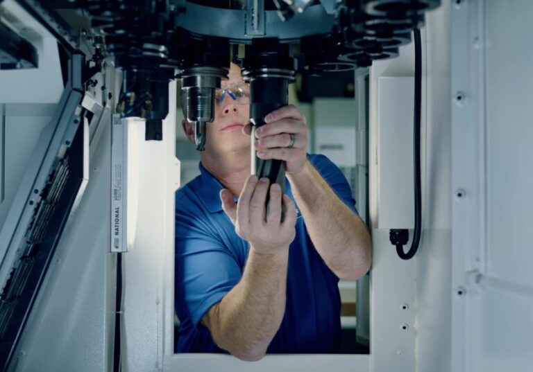 Industry 5.0 featured image of Morris employee at the tool changer room